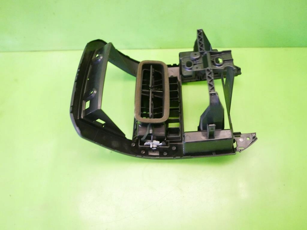 фото №8, Рамка консоли средняя решётки vw polo iv 9n 01-05