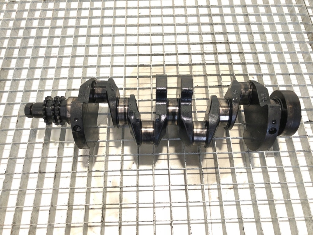 Купити Wał колінчастий mercedes w903 2.3 79km 95-12