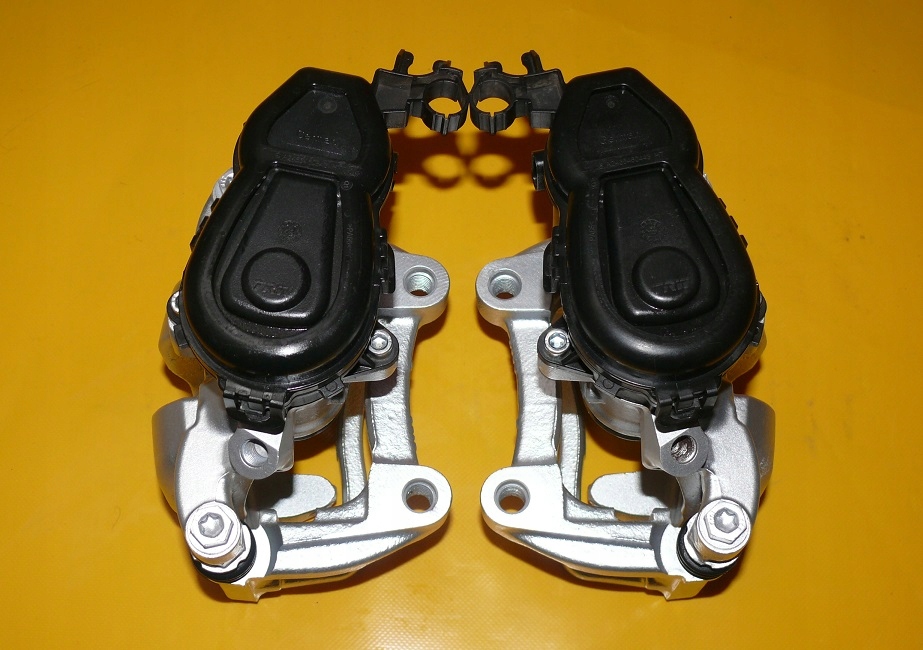 фото №11, Суппорты скоба левый правый задняя mercedes cla c117 w117 276/9mm 13-16r.