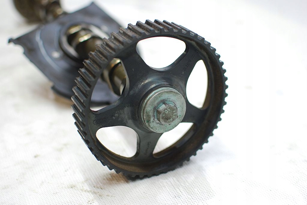 фото №11, Вал розподільного валу варіатор 06d109088b колесо розподільного валу a4 b6 2.0 fsi awa 150km