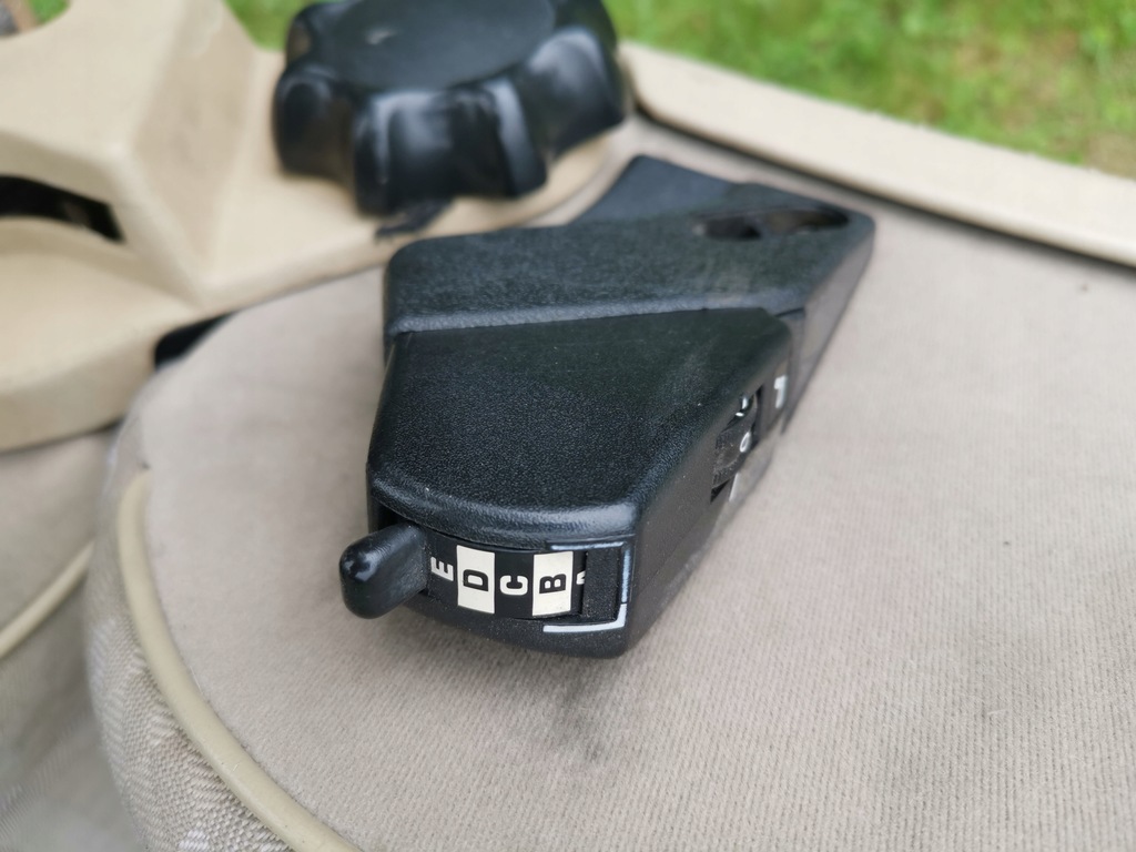 фото №6, Mercedes w201 190 сиденье ortopedyczny водителя левый