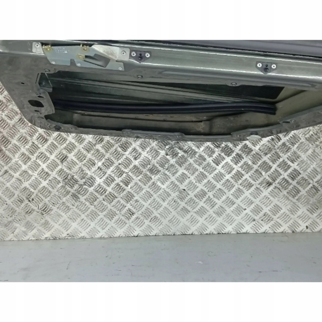 Купить Дверь задние правый  сторона bentley flying spur