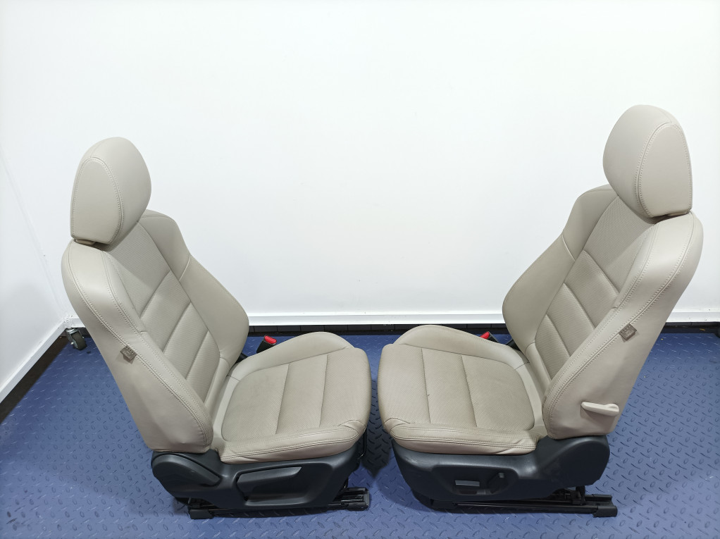 фото №8, Mazda 6 iii gj lift sedan сиденья заднее сиденье комплект кожа салон