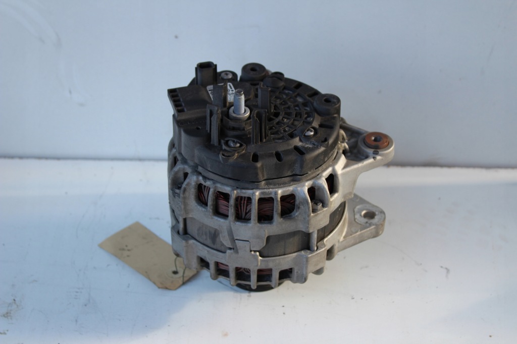 Купити Генератор nissan 231004beoa f000blo841