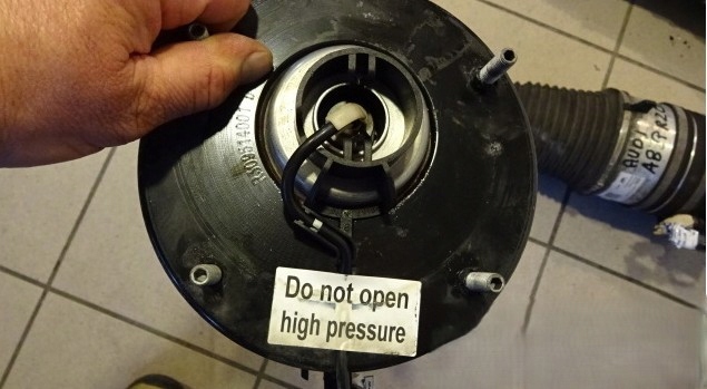 Амортизатор перед audi a8 4h6616039g Зі Шроту