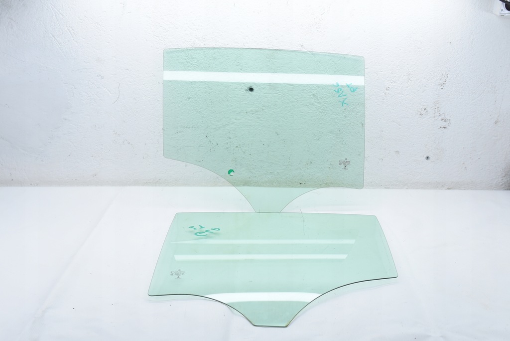 фото №6, Mercedes gla x156 стекло дверь правая задняя