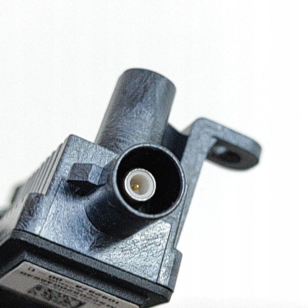 Tesla model 3 2022 ліва сторона камера на крила бічний Недорого