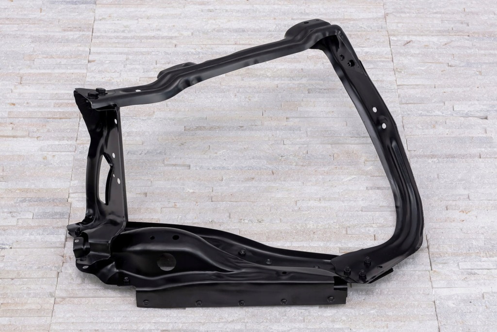 Mercedes r klasa 2005-13 кронштейн фара левая Цена