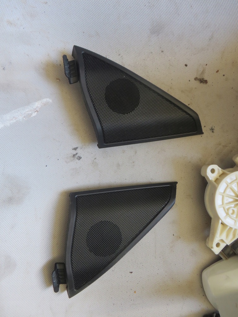 фото №1, Динамик высокочастотный mercedes w212 a2128202402 x