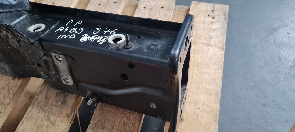 фото №5, A4 b9 8w s4 лонжерон четверть правая правый перед lx7l a5 8w s5