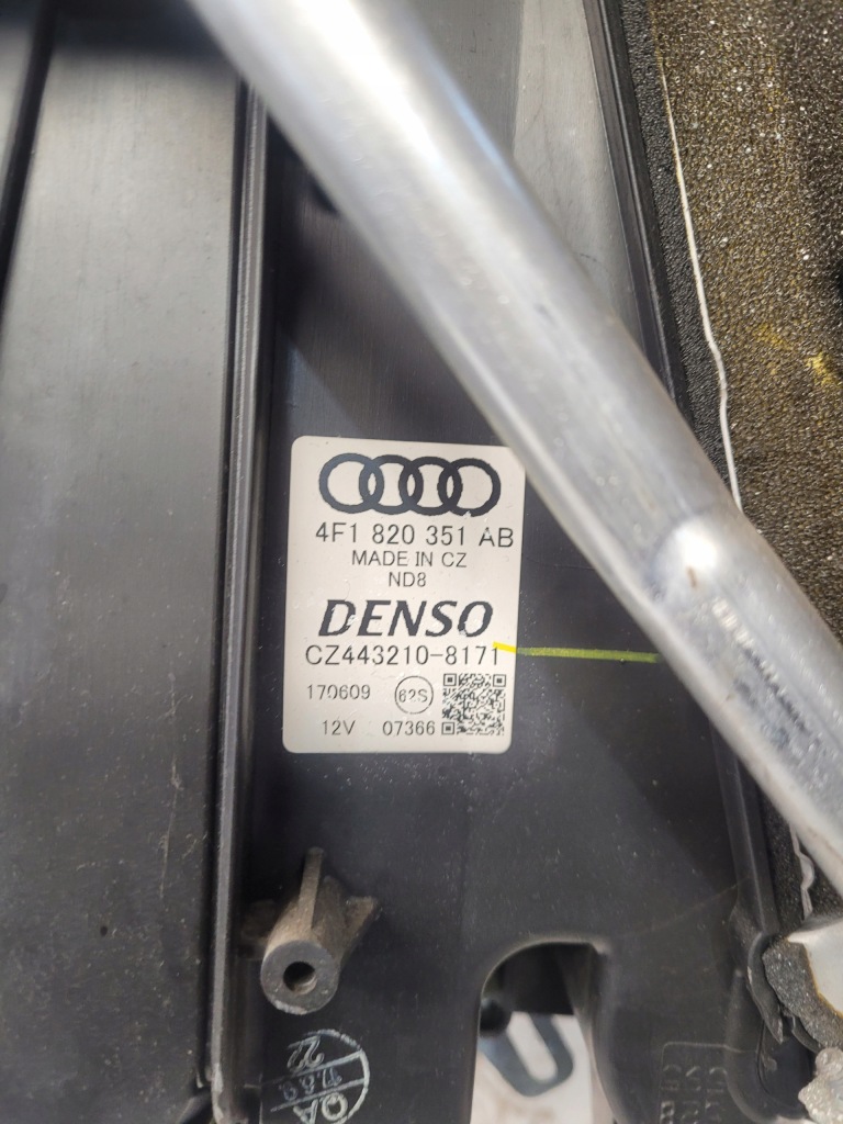 фото №6, Обігрівач комплектна audi a6 c6 4f1820351ab