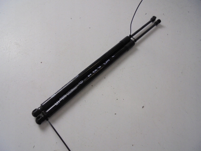 фото №1, Амортизатори кришки задня kia ev6 електрик 21 r