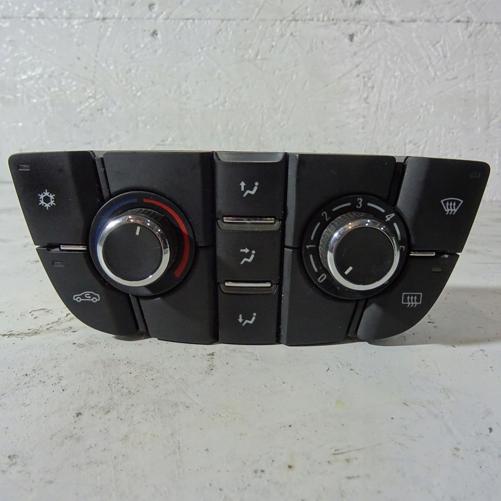 фото №1, Opel astra j iv панель обдув 13360099