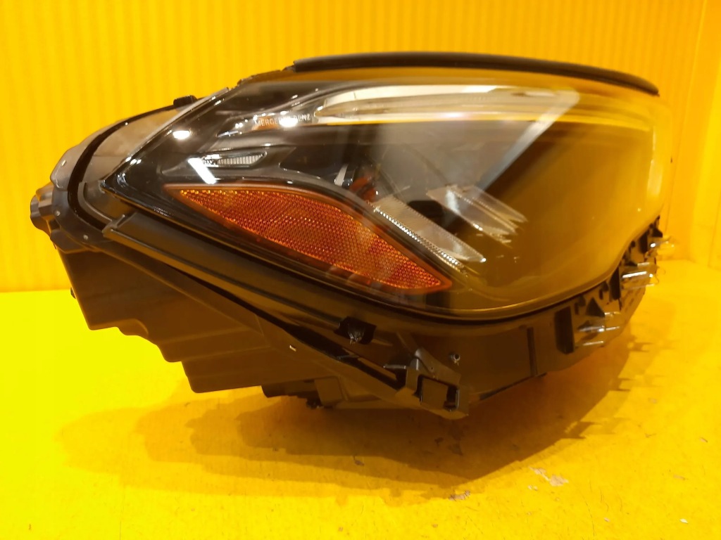 фото №10, Лампа права mercedes gla w247 performance a2479066607 usa