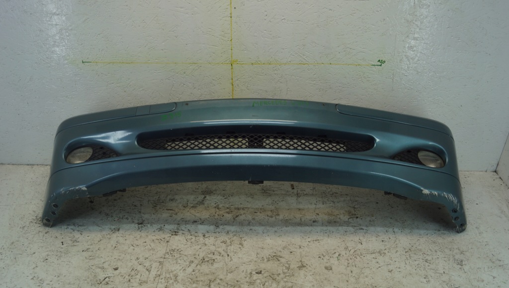 Купити Бампер перед mercedes c w203 седан універсал ксенон