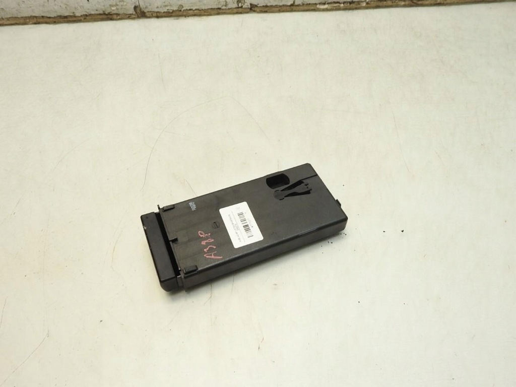 фото №8, Wizytownik бардачок audi a3 8p 8p0941561