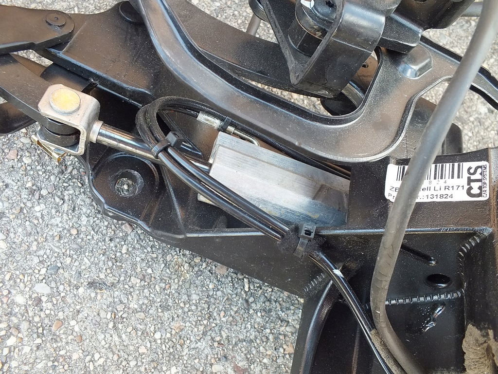 фото №8, Mercedes slk r171 петля привід дах лівий правий