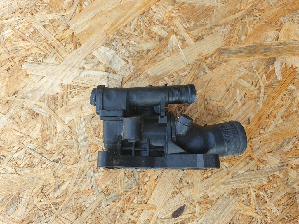 фото №1, Корпус термостата renault kangoo 1.5 110606973r