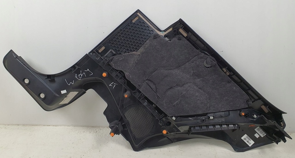 фото №5, Оббивка обшивка лівий задня mercedes w204 coupe