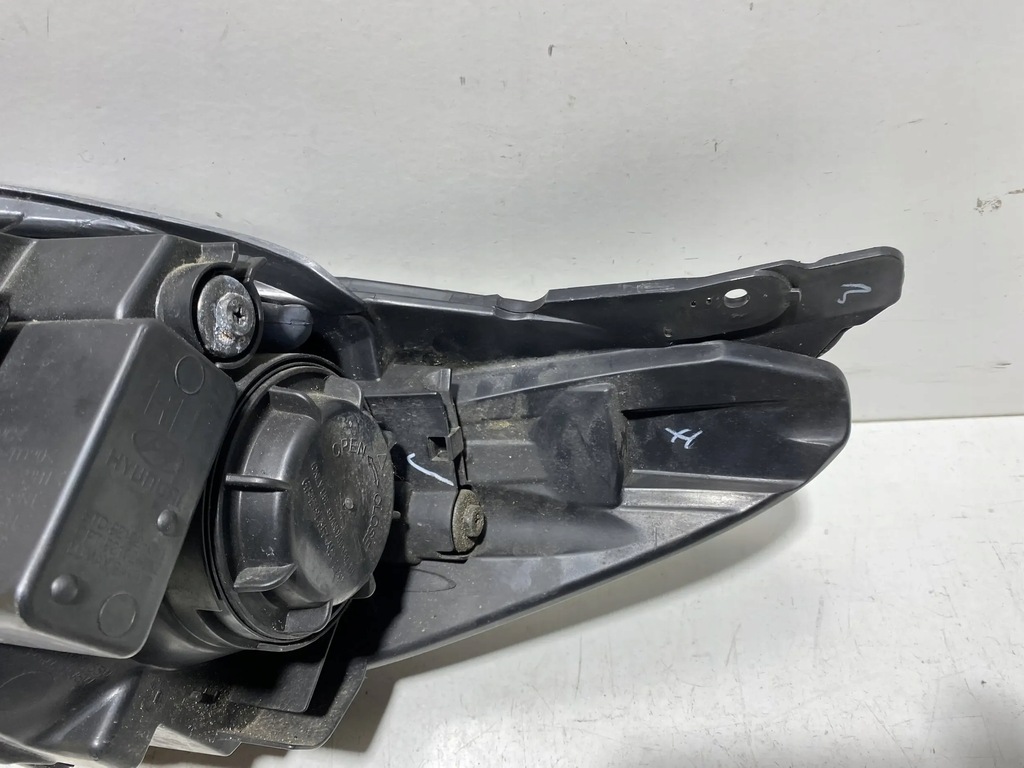 фото №11, Hyundai i10 лампа фара правый правая перед передний передняя 92102-0x1