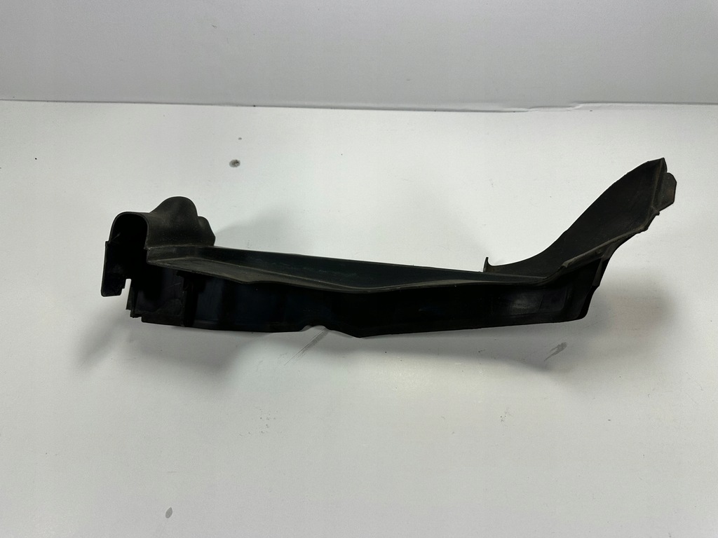 фото №1, Q7 4m защита накладка крыла правая 4m0821170c