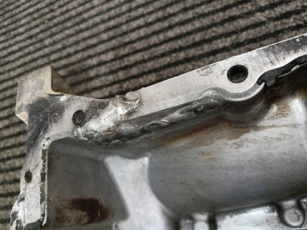 Купить Поддон масляная двигателя jeep wrangler jl 2.0t 68279934ad