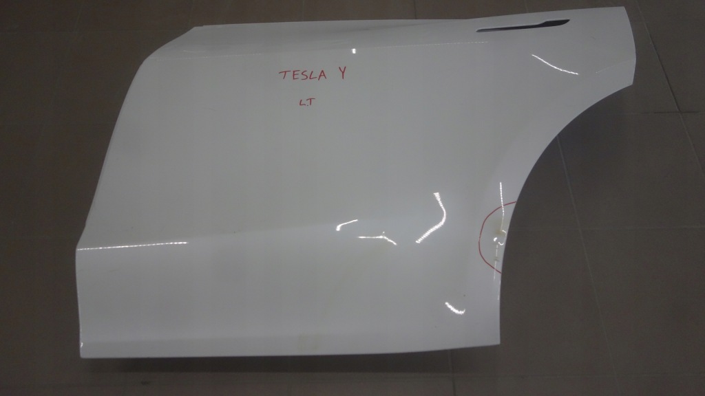 Купити Tesla model y двері ліва задні лівий задній 1641704