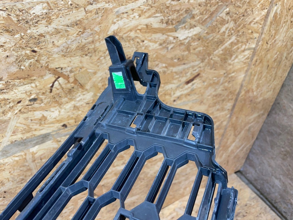 фото №9, Skoda kamiq 19- решётка радиатора решётка нижняя бампера перед передняя