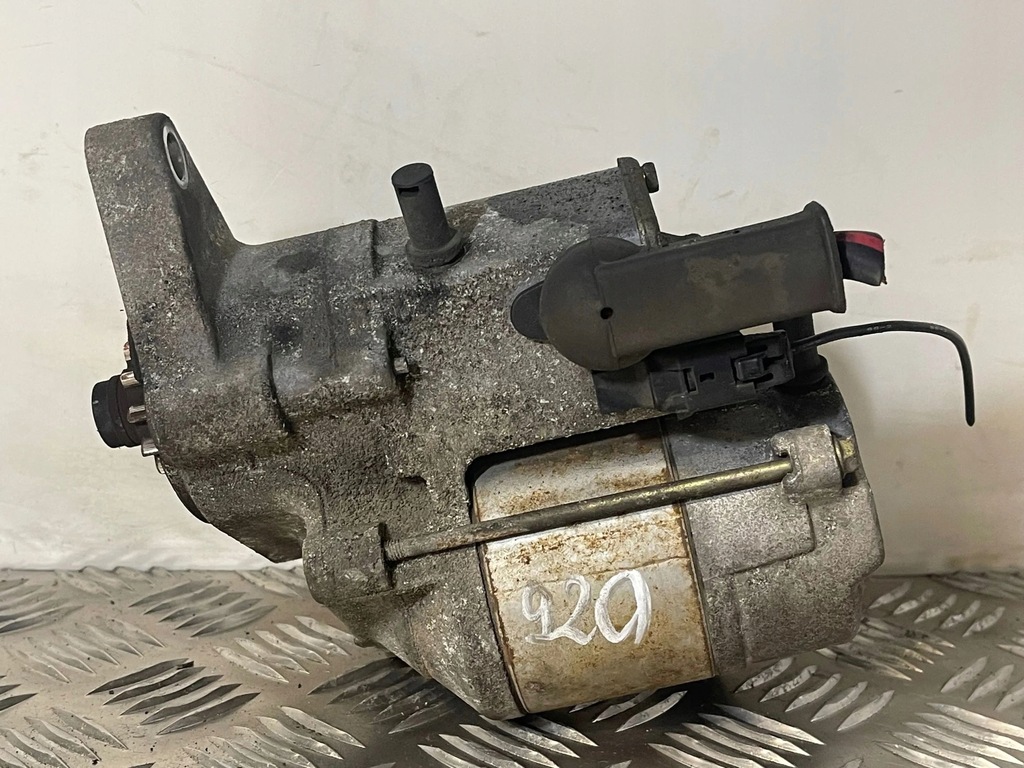 фото №1, Toyota yaris verso 2004 стартер