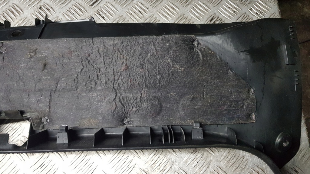 фото №15, Mercedes w203 защита порог багажника