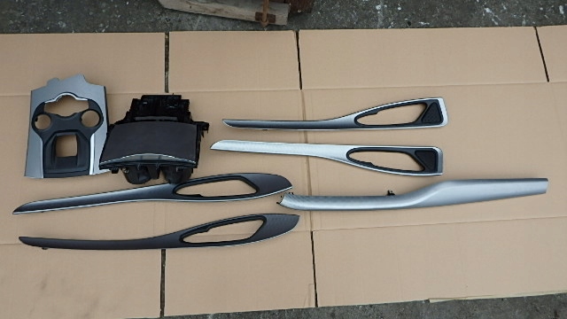 фото №1, Alfa romeo stelvio декори салону комплект карбон