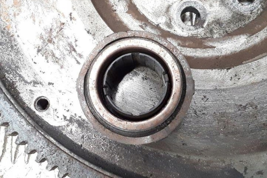 фото №8, Комплект зчеплення vw caddy ii variant 9k9b 038105273e 1.97l дизель 47kw