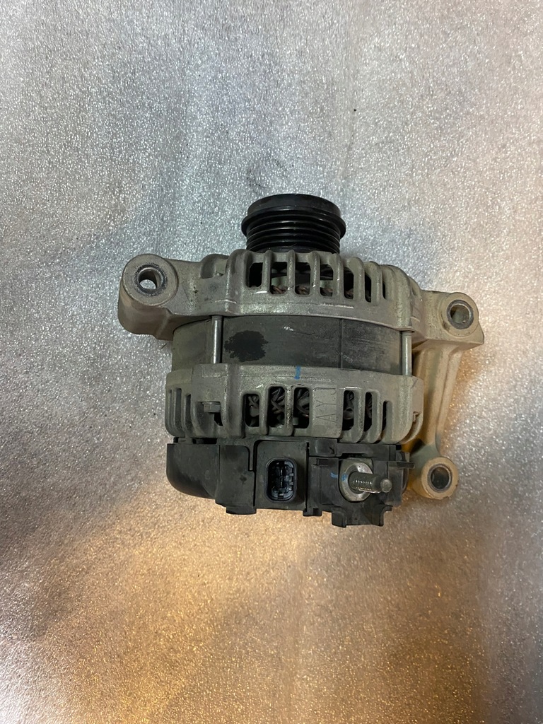 фото №1, Opel astra k v 1.4t генератор