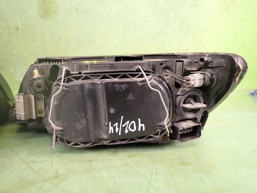 фото №13, Фара правий лівий лампа volvo s40 ii v50 0301198276 0301198271 xsenon
