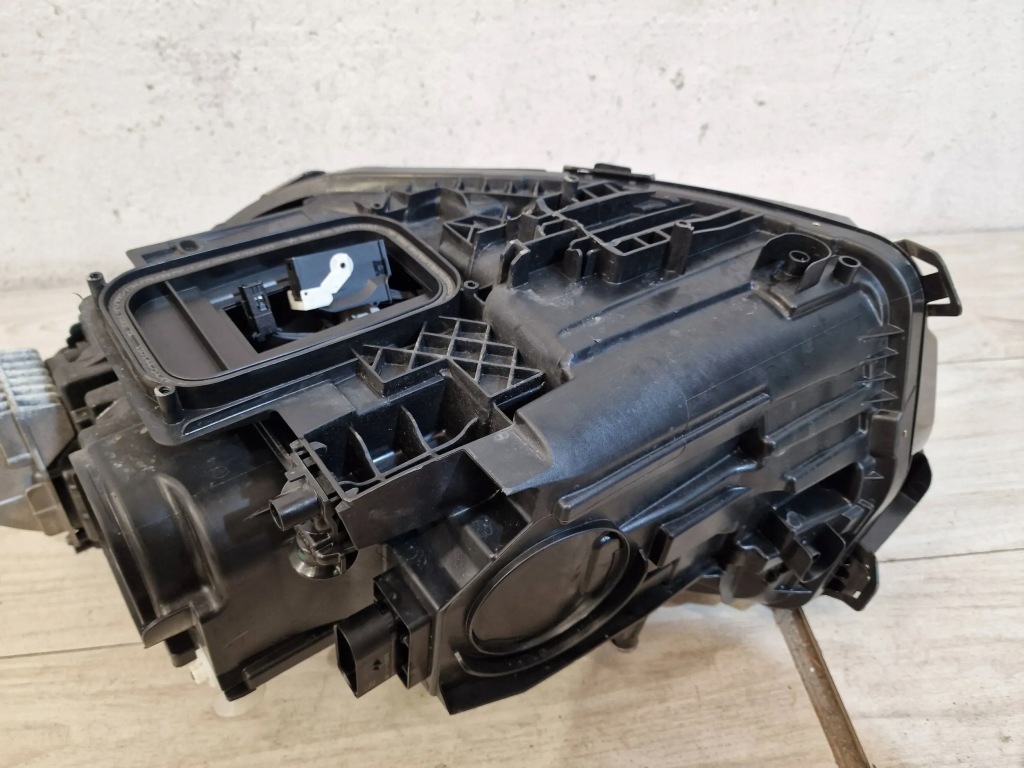 Mercedes eqa eqb w243 лампа правая перед full led a2439069000 Оригинал