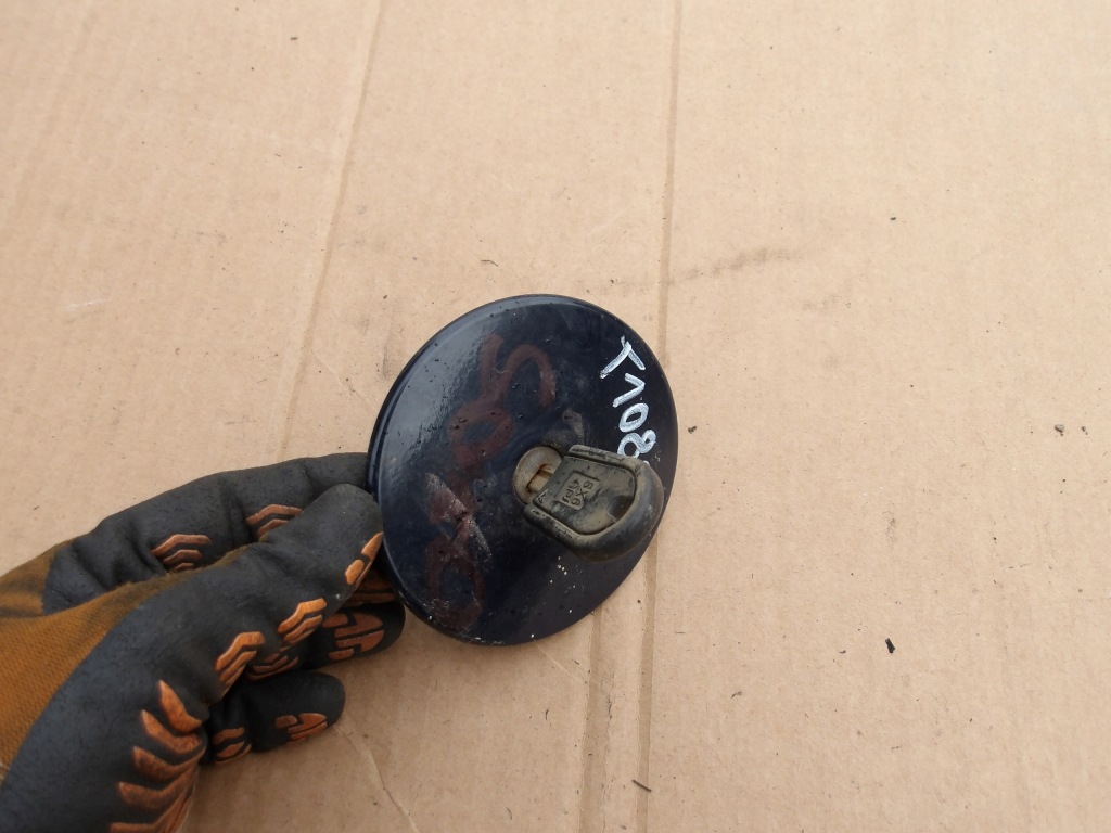 Купити Кришка горловини  паливної  citroen saxo