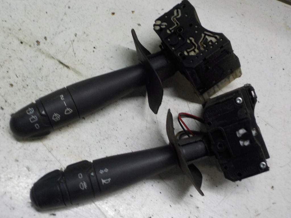 фото №1, Renault clio ii перемикач світла