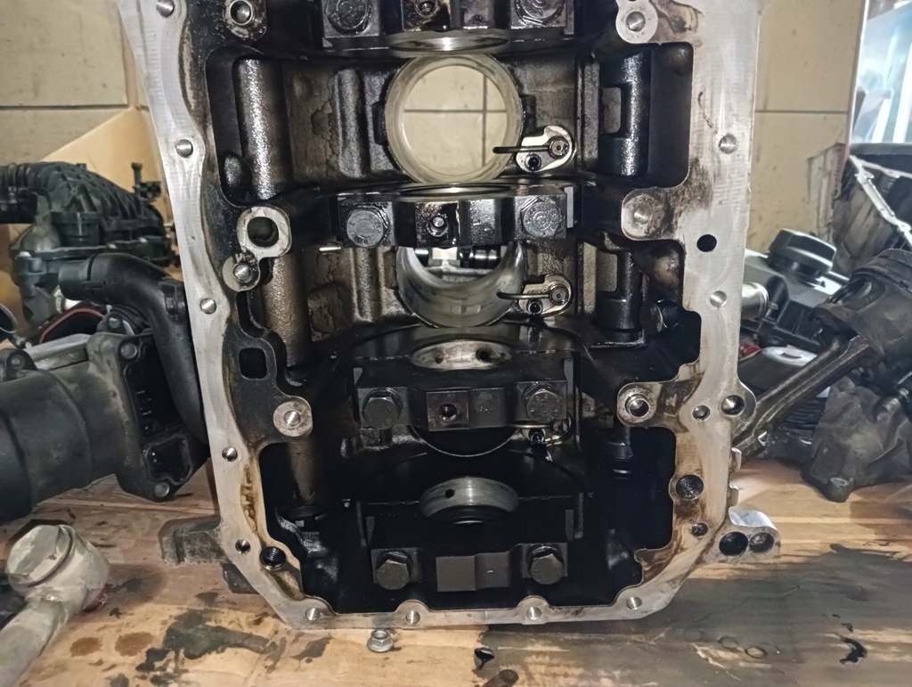 фото №14, Блок двигуна bmw 2.0d n47 i n47d20a 779792207