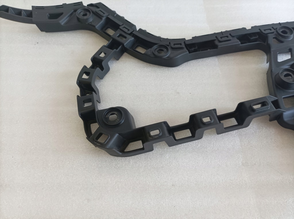 фото №10, Vw golf vii направляющая бампера задняя левый 5g9807355