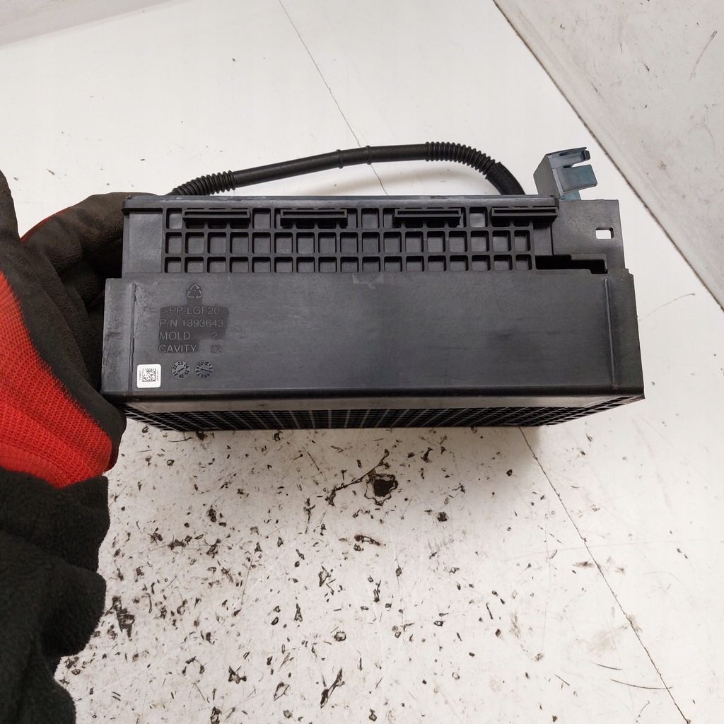 фото №8, Renault arkana 1,3tce акумулятор акумулятор 13v 130wh clarios