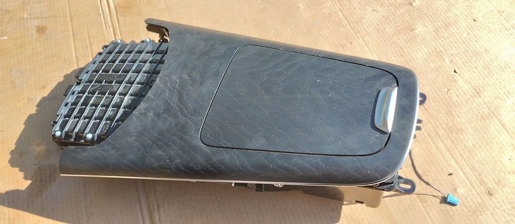 фото №5, Бардачок туннель средний dekor mercedes e klasa w214