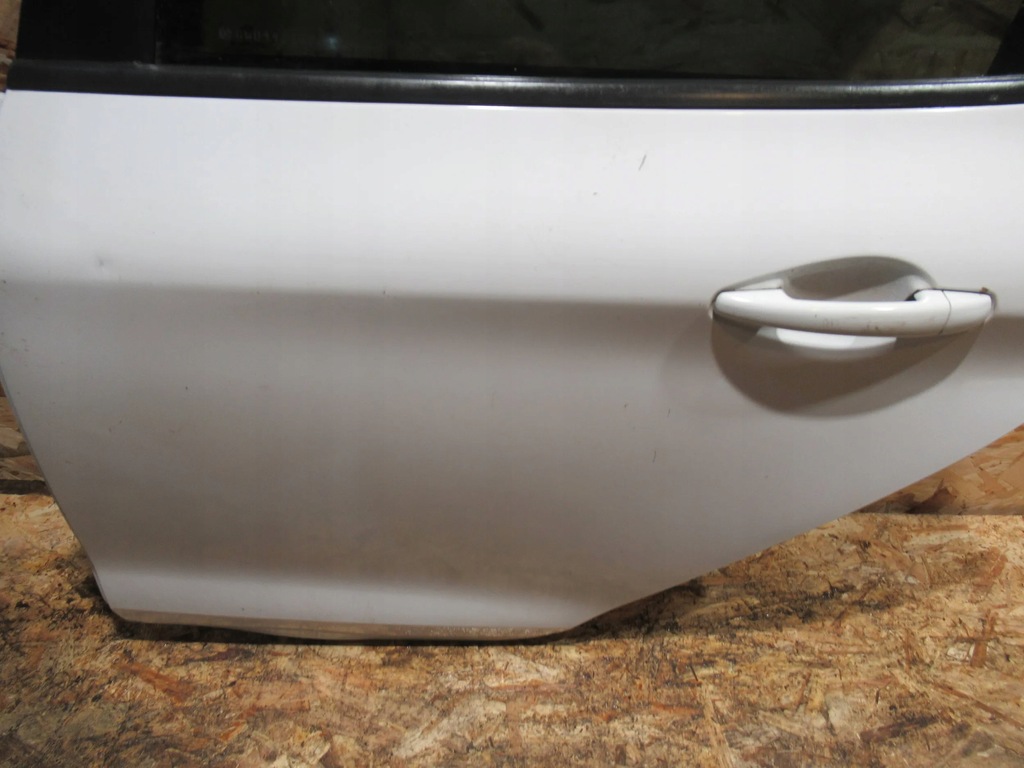 фото №6, Двері задня ліва peugeot 208