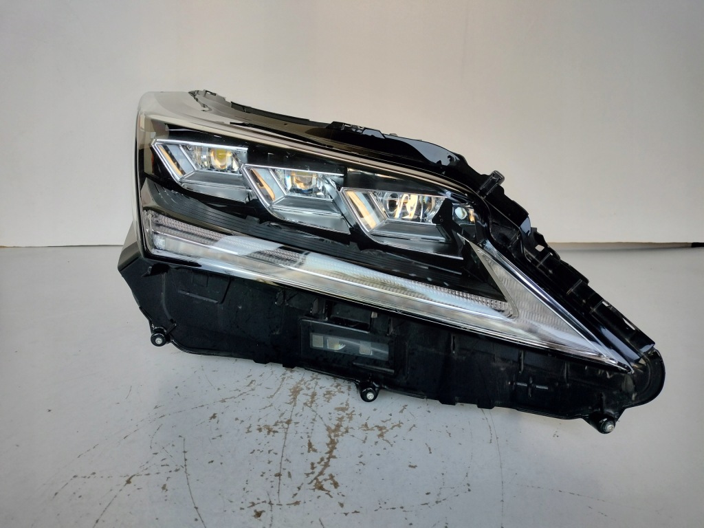 Купити Лампа права фара lexus rx 15-19 full led