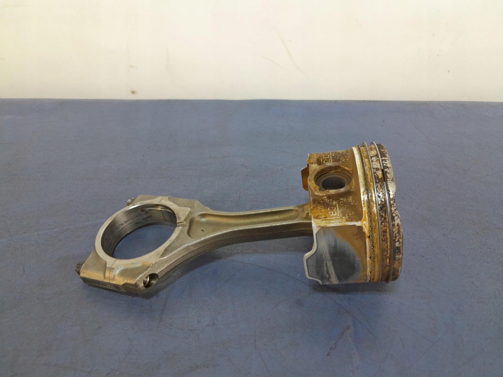 фото №1, Subaru forester iv 2.0 b поршень шатун правый