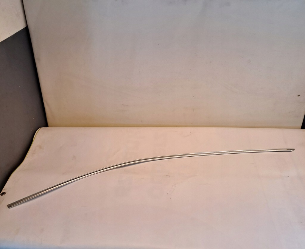 фото №8, Молдинг кровельная хром левый перед audi a3 8y