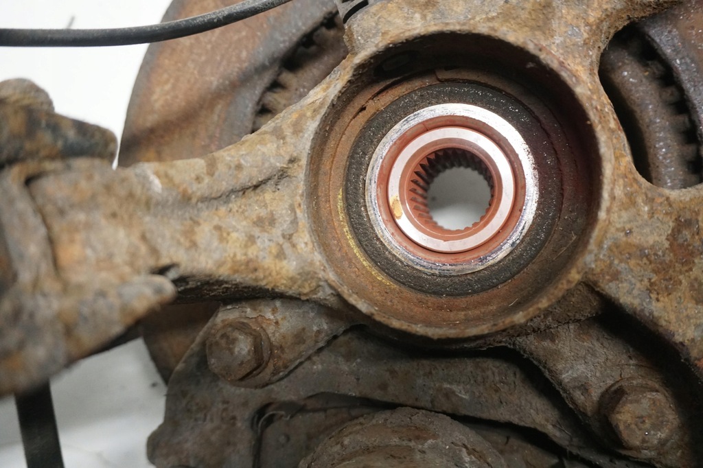 фото №10, Kia ceed i ed 2008r 2.0crdi левая поворотный кулак амортизатор датчик 517152h100