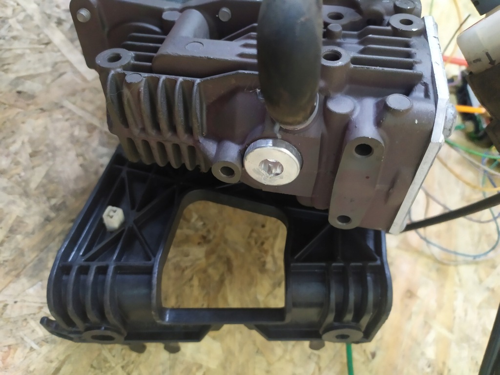 фото №5, Компресор підвіска jaguar xj 351 рівень