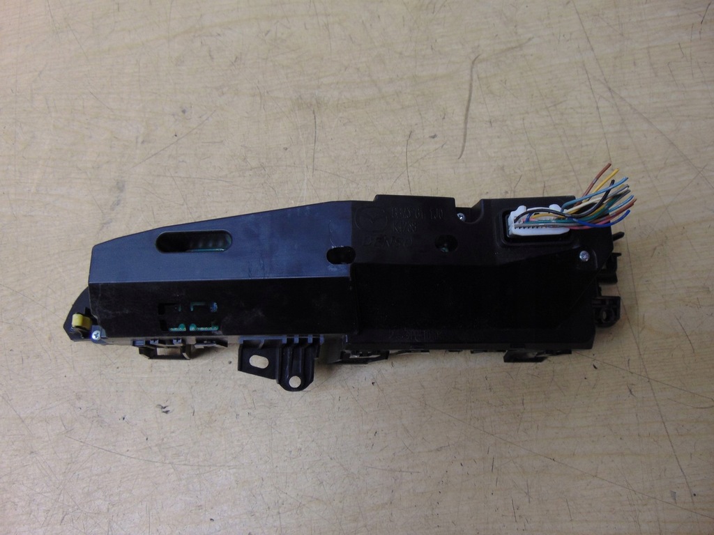 фото №9, Бортовой компьютер дисплей mazda 3 bl 2009-2013