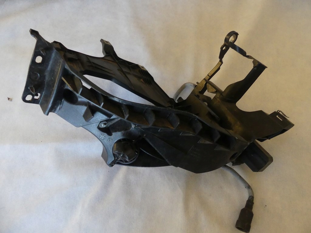 фото №7, Dw audi a5 kompletny направляющая лампы омыватель датчик ударный 8k0959651