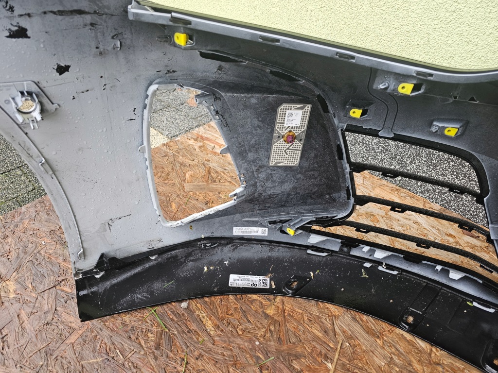 фото №16, Бампер перед передній audi e-tron gt 4j3807221 оригінал гарний